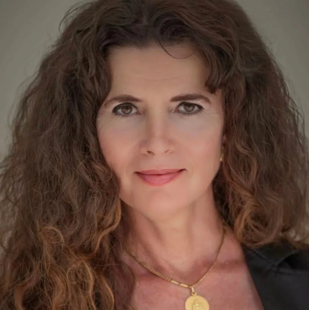 Anisoara Laura Mustetiu